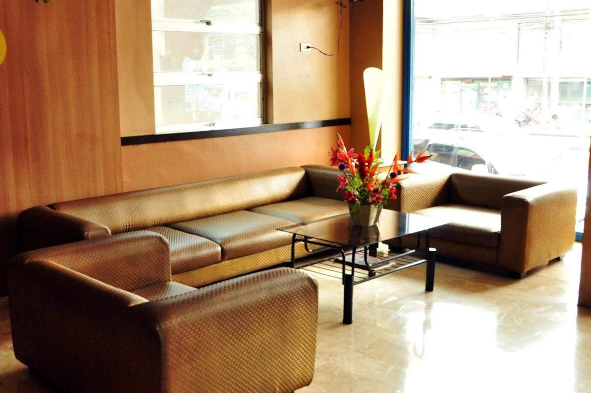 Gv Hotel - Talisay City Bagian luar foto