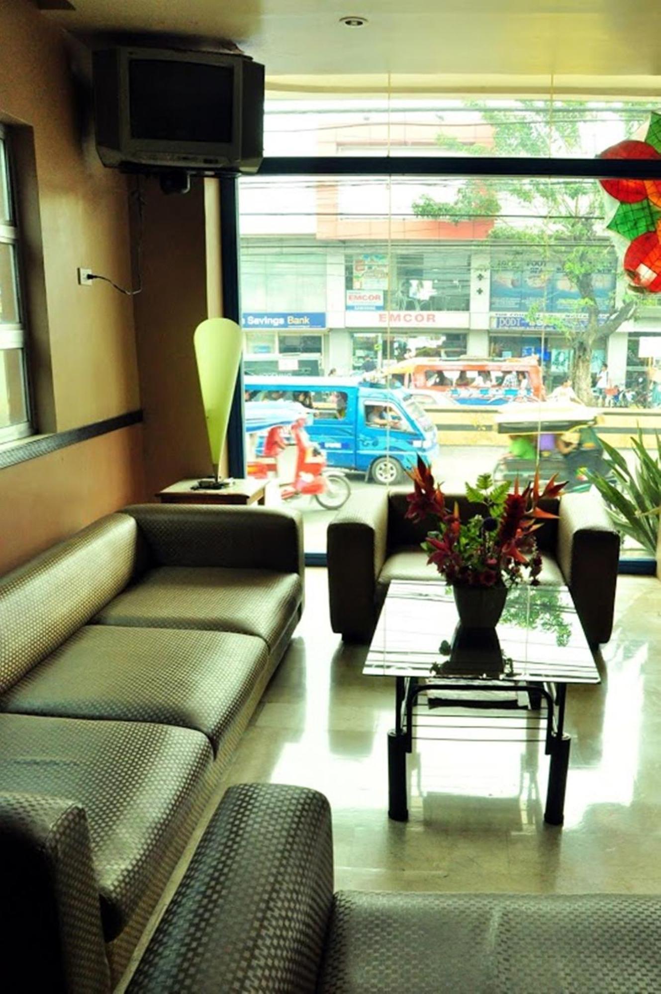 Gv Hotel - Talisay City Bagian luar foto