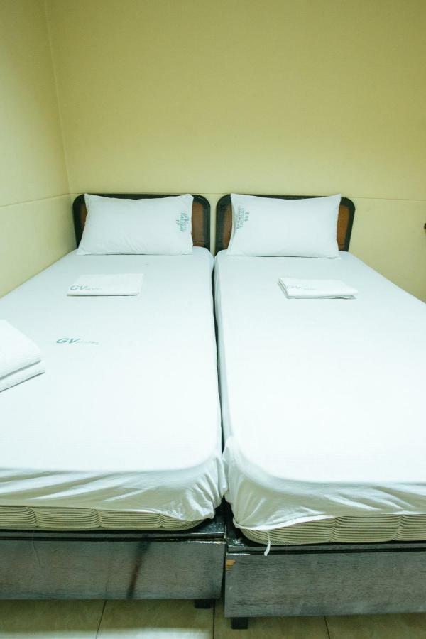 Gv Hotel - Talisay City Bagian luar foto