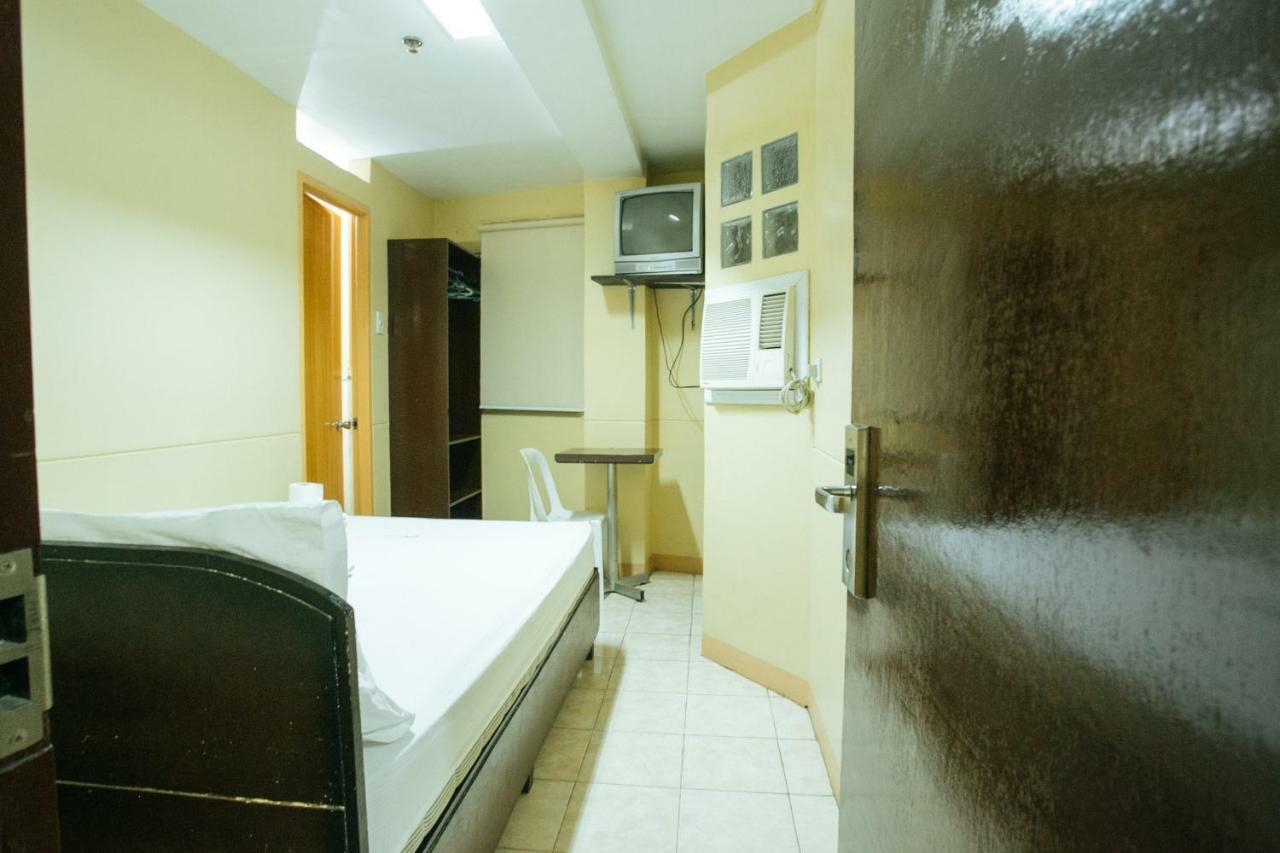 Gv Hotel - Talisay City Bagian luar foto