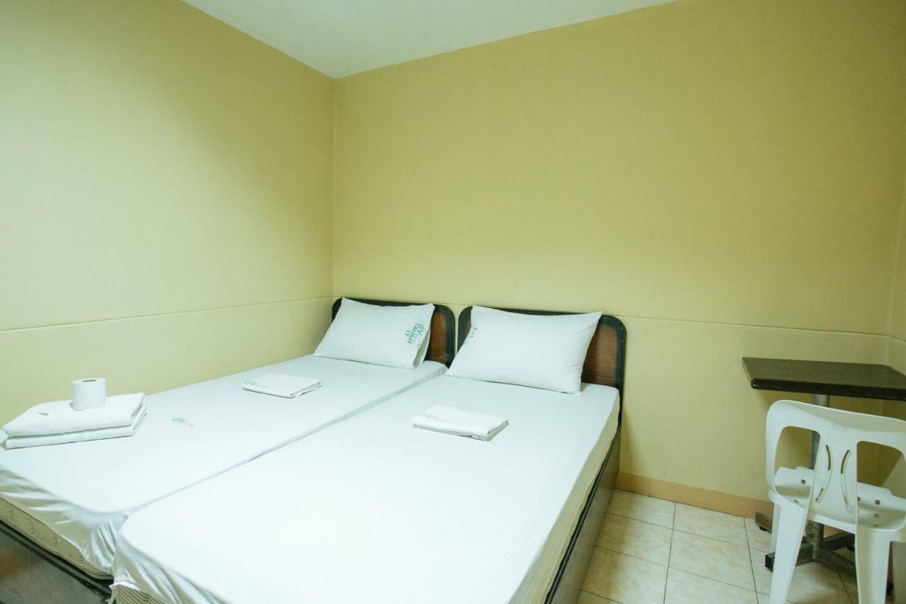 Gv Hotel - Talisay City Bagian luar foto