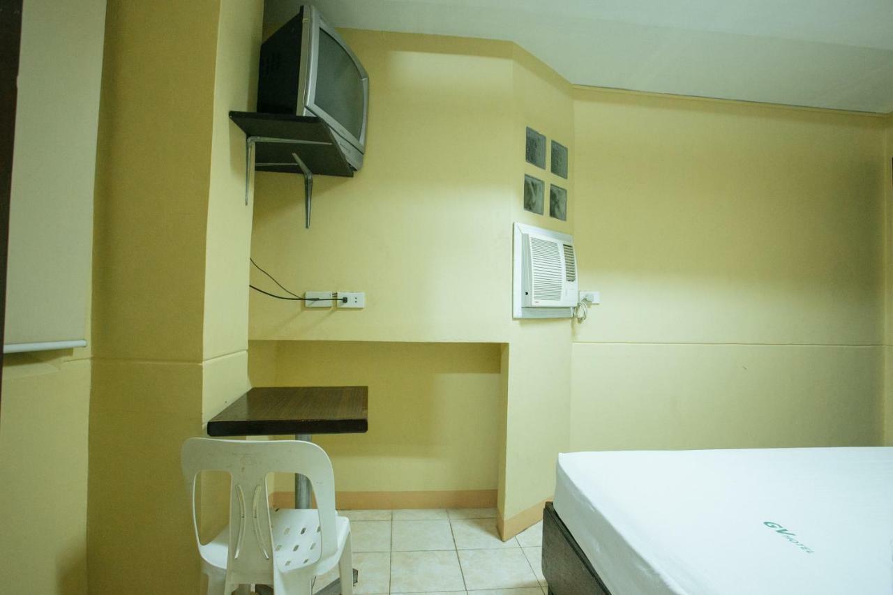 Gv Hotel - Talisay City Bagian luar foto