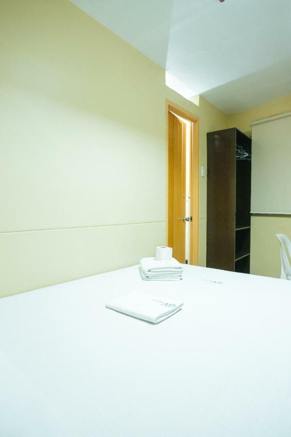 Gv Hotel - Talisay City Bagian luar foto